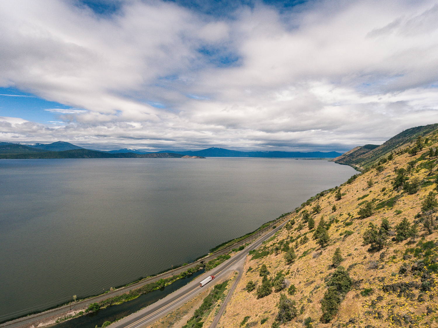 Upper Klamath Lake near Hagelstein County Park and Winema National Forest