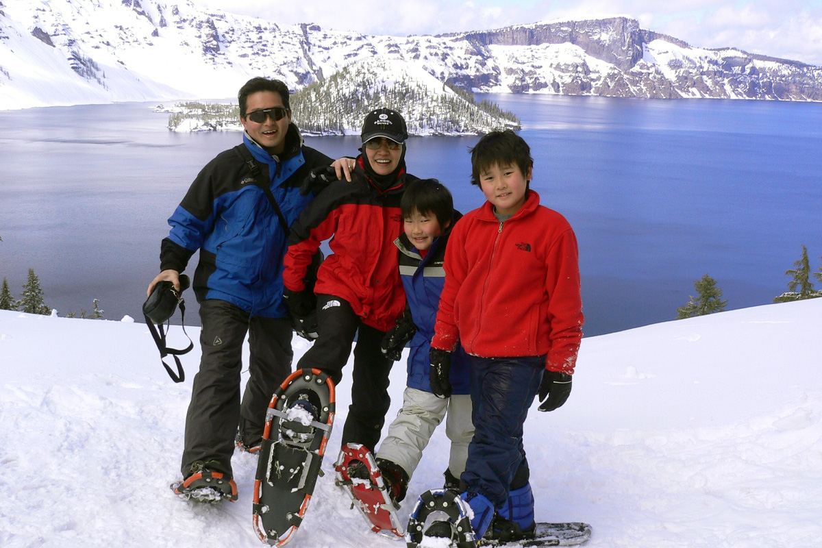 Snowshoe tour at Crater Lake National Park (Photo courtesy of NPS)